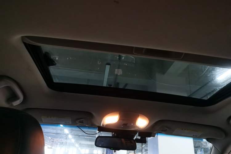 Used Infiniti Q70 2013 Q70L 2.5L Comfort Edition Headliner