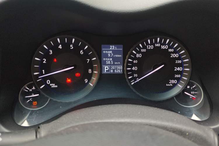 Used Infiniti Q70 2013 Q70L 2.5L Comfort Edition Instrument Cluster