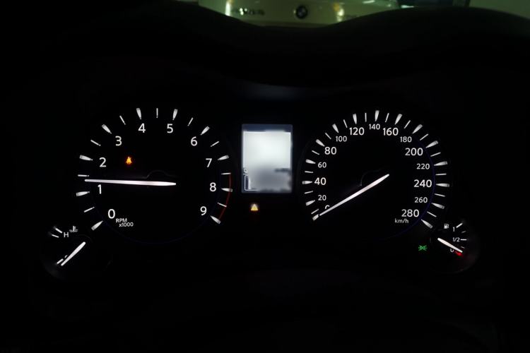 Used Infiniti Q70 2013 Q70L 2.5L Comfort Edition Instrument Cluster