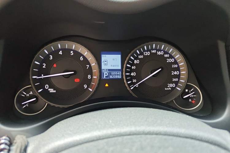Used Infiniti Q70 2013 Q70L 2.5L Elegance Edition Instrument Cluster