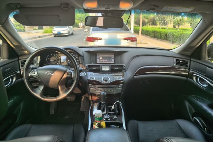 Used Infiniti Q70 2013 Q70L 2.5L Comfort Edition Interior 3