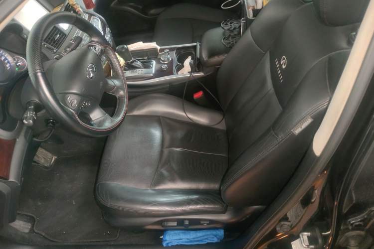 Used Infiniti Q70 2013 Q70L 2.5L Comfort Edition Left Front Seat