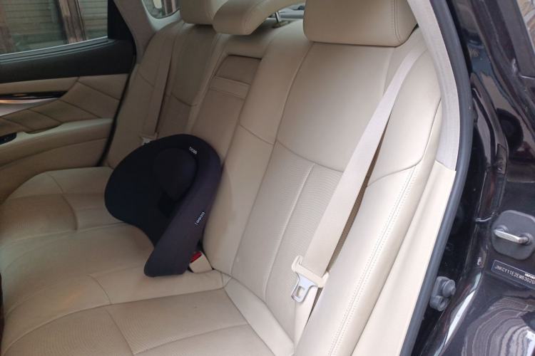 Used Infiniti Q70 2013 Q70L 2.5L Comfort Edition Left Rear Seat
