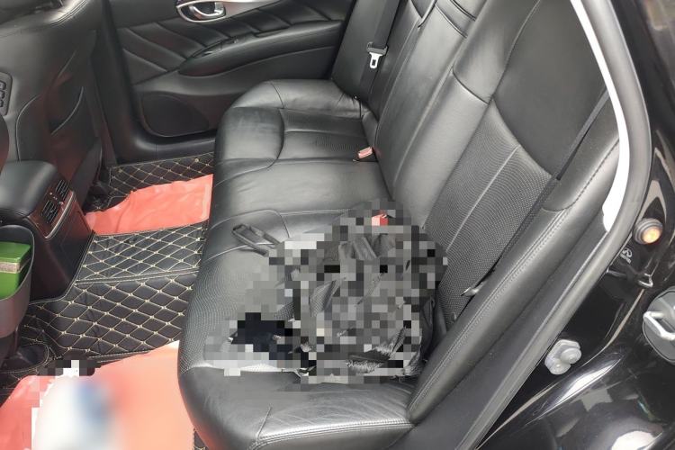 Used Infiniti Q70 2013 Q70L 2.5L Elegance Edition Left Rear Seat