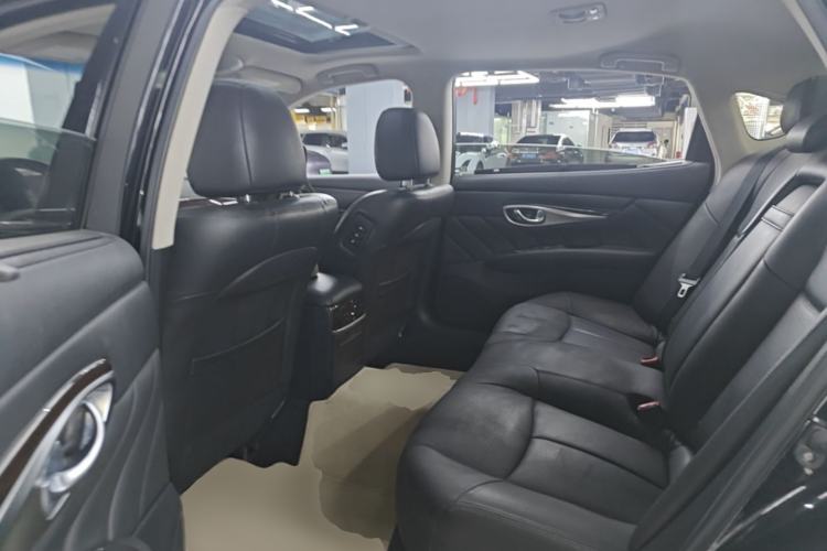 Used Infiniti Q70 2013 Q70L 2.5L Comfort Edition Left Rear Seat