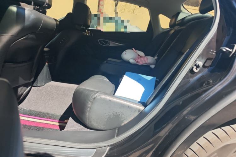 Used Infiniti Q70 2013 Q70L 2.5L Comfort Edition Left Rear Seat