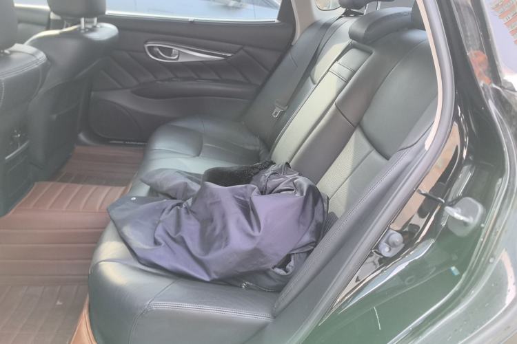 Used Infiniti Q70 2013 Q70L 2.5L Comfort Edition Left Rear Seat