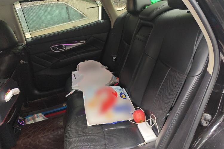 Used Infiniti Q70 2013 Q70L 2.5L Comfort Edition Left Rear Seat