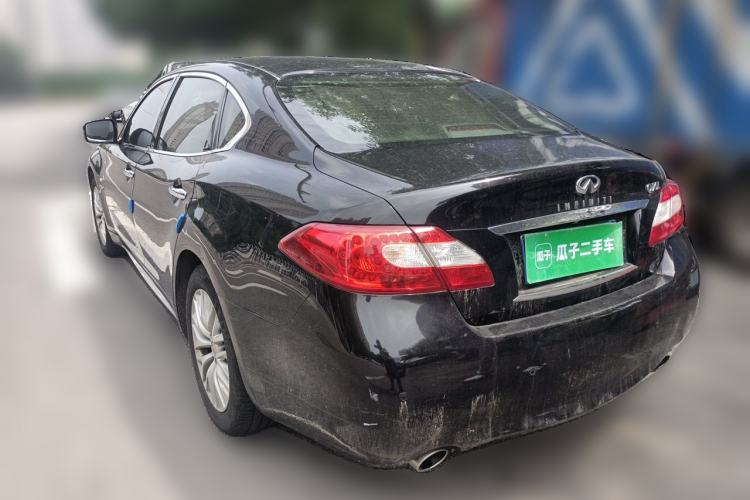 Used Infiniti Q70 2013 Q70L 3.5L Hybrid Luxury Edition Rear Left 45 Deg