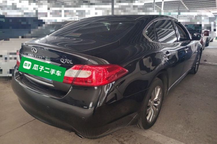 Used Infiniti Q70 2013 Q70L 2.5L Elegance Edition Rear Right 45 Deg