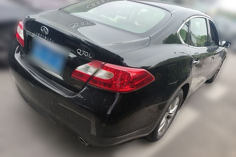 Used Infiniti Q70 2013 Q70L 2.5L Elegance Edition Rear Right 45 Deg