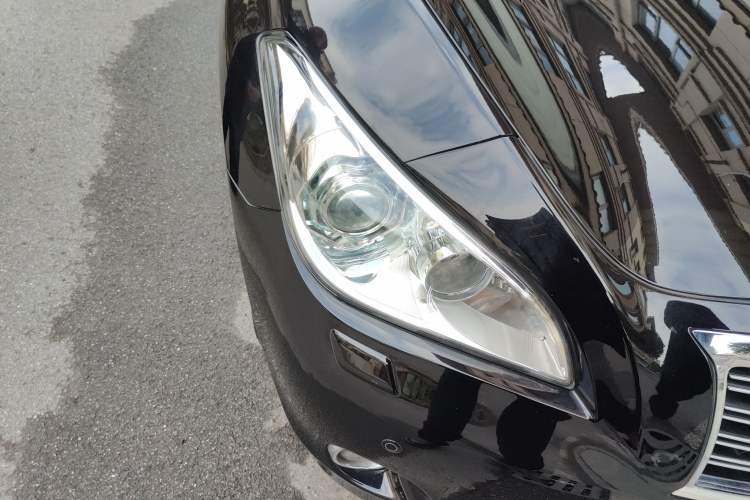 Used Infiniti Q70 2013 Q70L 2.5L Comfort Edition Right Front Headlight