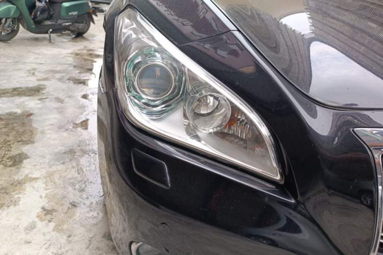 Used Infiniti Q70 2013 Q70L 2.5L Comfort Edition Right Front Headlight