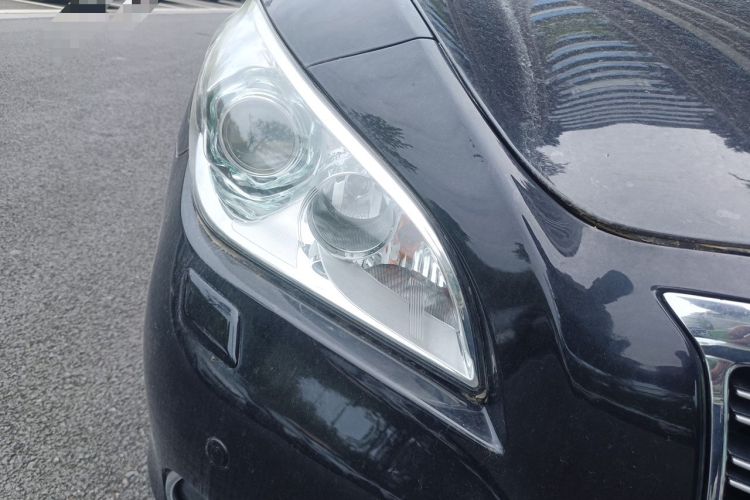 Used Infiniti Q70 2013 Q70L 2.5L Comfort Edition Right Front Headlight