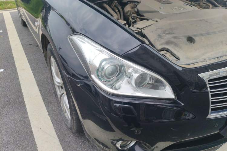 Used Infiniti Q70 2013 Q70L 2.5L Comfort Edition Right Front Headlight