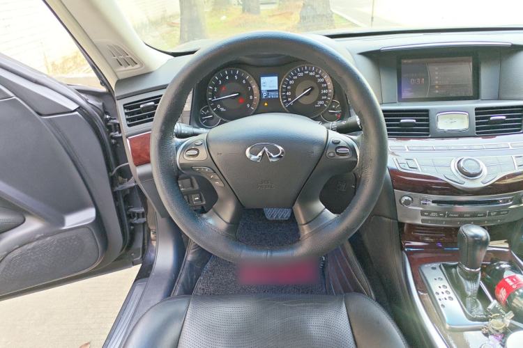Used Infiniti Q70 2013 Q70L 2.5L Comfort Edition Steering Wheel