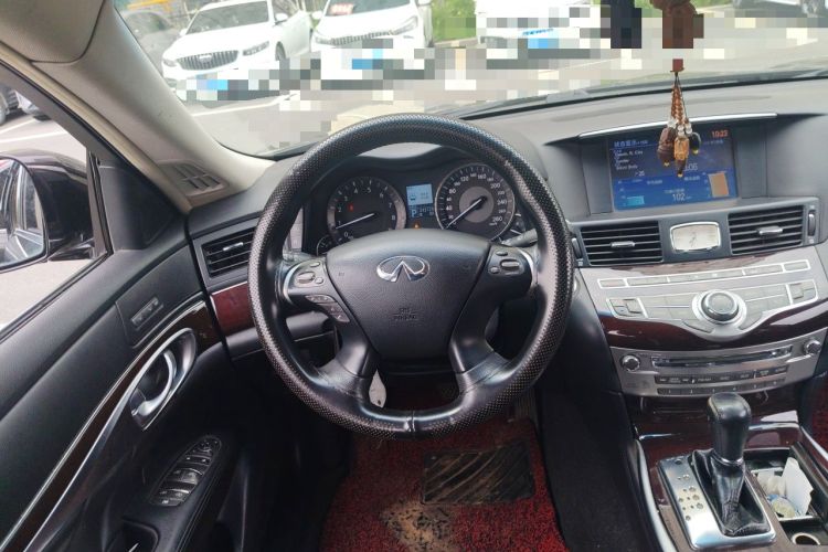 Used Infiniti Q70 2013 Q70L 2.5L Comfort Edition Steering Wheel