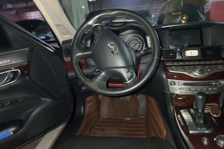 Used Infiniti Q70 2013 Q70L 2.5L Comfort Edition Steering Wheel