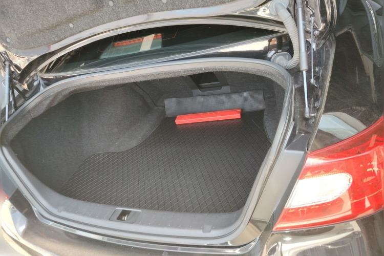Used Infiniti Q70 2013 Q70L 2.5L Comfort Edition Trunk