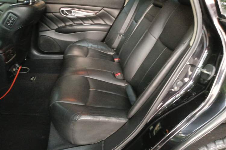 Used Infiniti Q70 2013 Q70L 2.5L Elegance Edition Left Rear Seat
