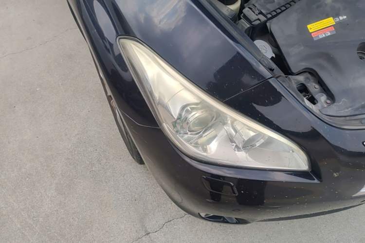 Used Infiniti Q70 2013 Q70L 2.5L Luxury Edition Right Front Headlight