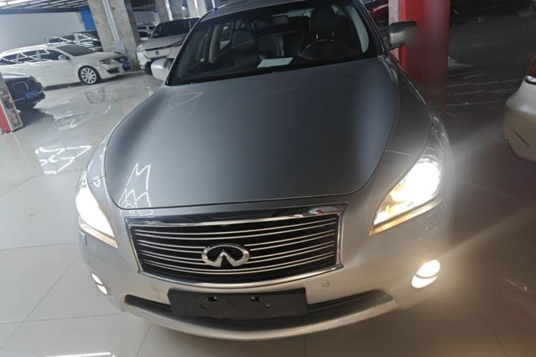 Used Infiniti Q70 2013 Q70L 2.5L Comfort Edition Front
