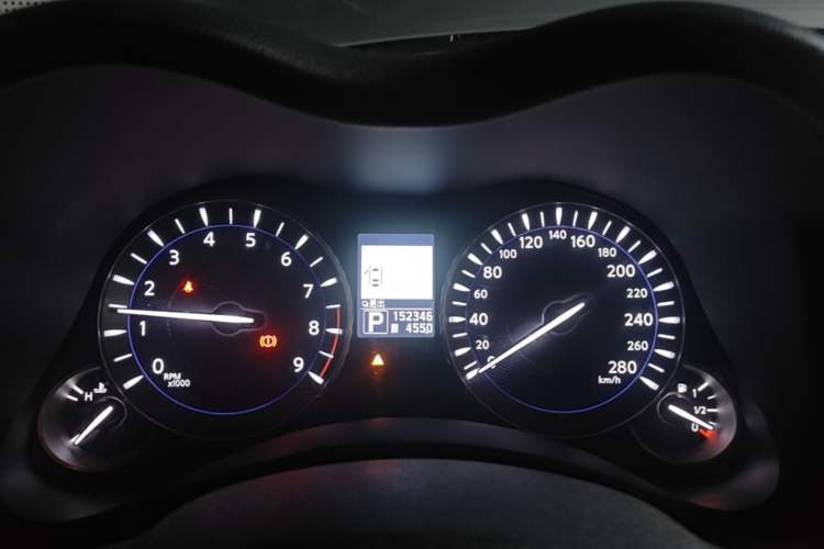 Used Infiniti Q70 2013 Q70L 2.5L Comfort Edition Instrument Cluster