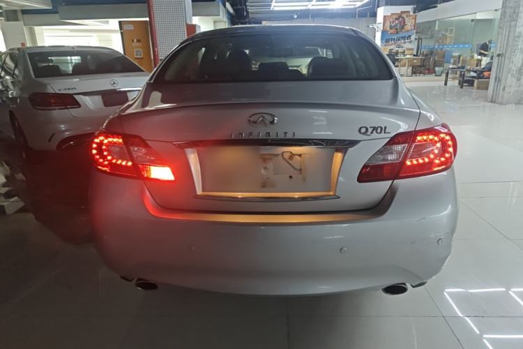 Used Infiniti Q70 2013 Q70L 2.5L Comfort Edition Rear