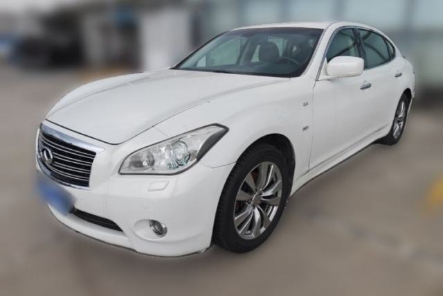 Used Infiniti Q70 2013 Q70L 2.5L Elegance Edition