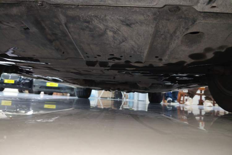 Used Infiniti Q70 2013 Q70L 2.5L Comfort Edition Chassis Front