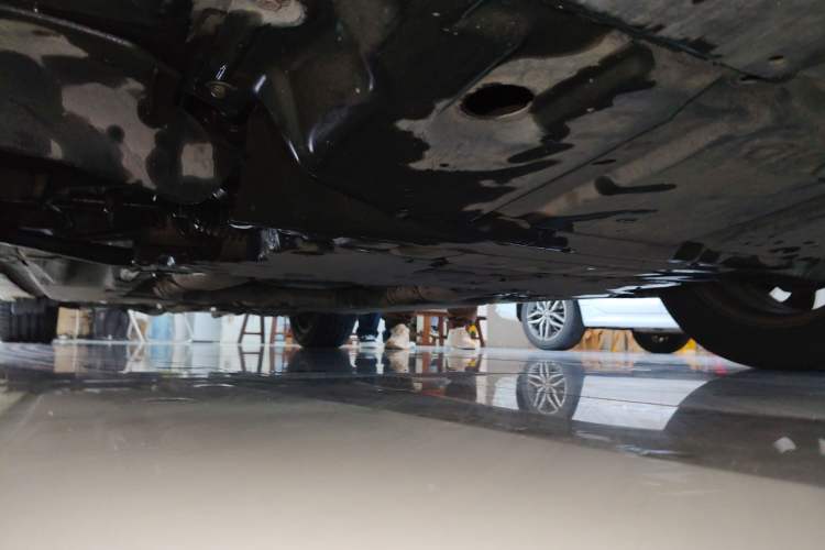 Used Infiniti Q70 2013 Q70L 2.5L Comfort Edition Chassis Front Right