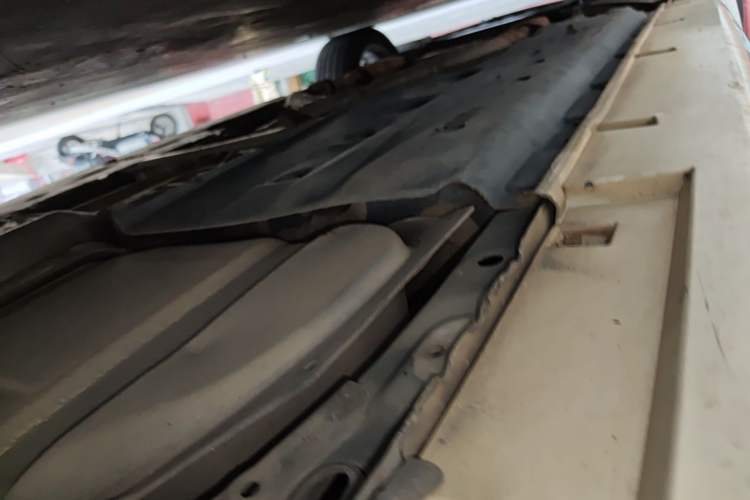 Used Infiniti Q70 2013 Q70L 2.5L Comfort Edition Chassis Rear Left