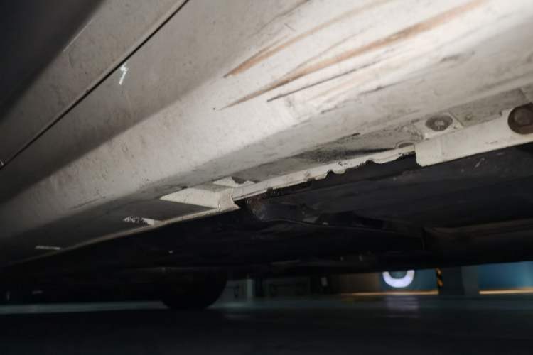 Used Infiniti Q70 2013 Q70L 2.5L Comfort Edition Chassis Rear Left