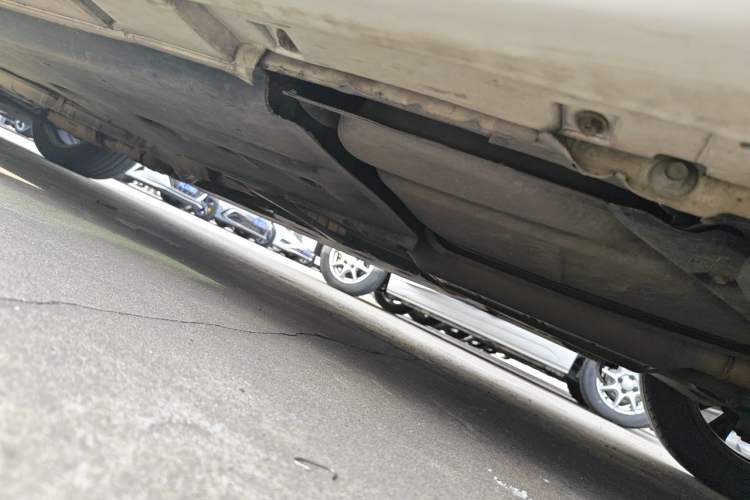 Used Infiniti Q70 2013 Q70L 2.5L Comfort Edition Chassis Rear Left