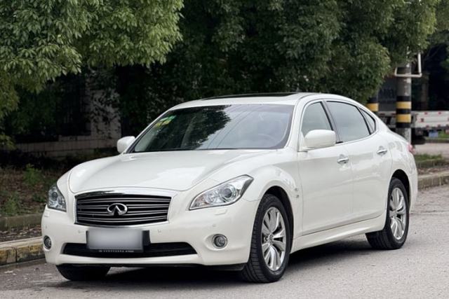 Used Infiniti Q70 2013 Q70L 2.5L Comfort Edition