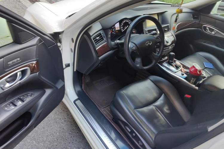 Used Infiniti Q70 2013 Q70L 2.5L Comfort Edition Driver Seat