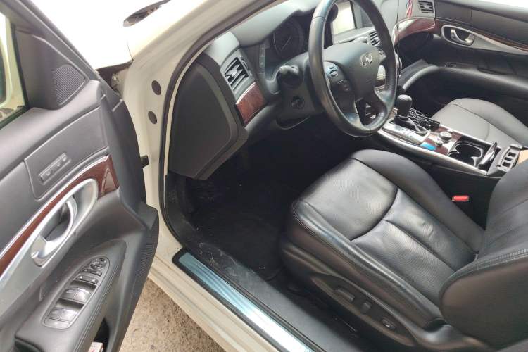 Used Infiniti Q70 2013 Q70L 2.5L Comfort Edition Driver Seat