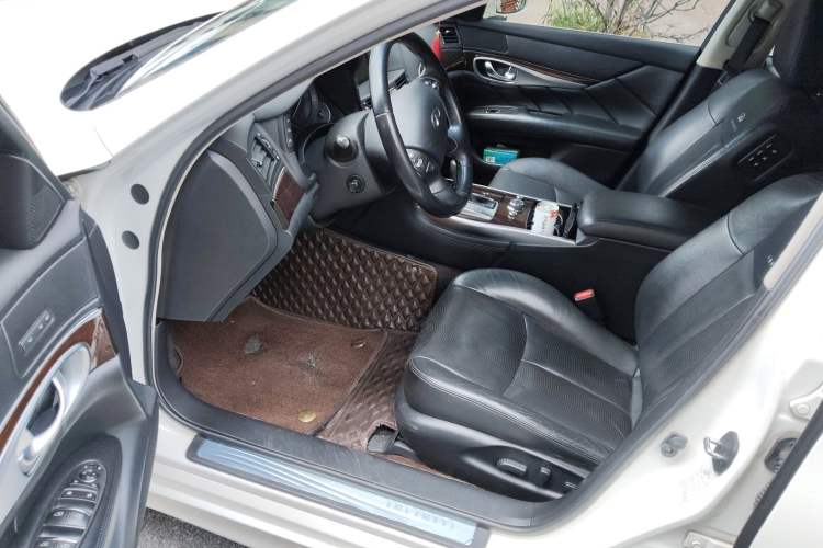 Used Infiniti Q70 2013 Q70L 2.5L Comfort Edition Driver Seat