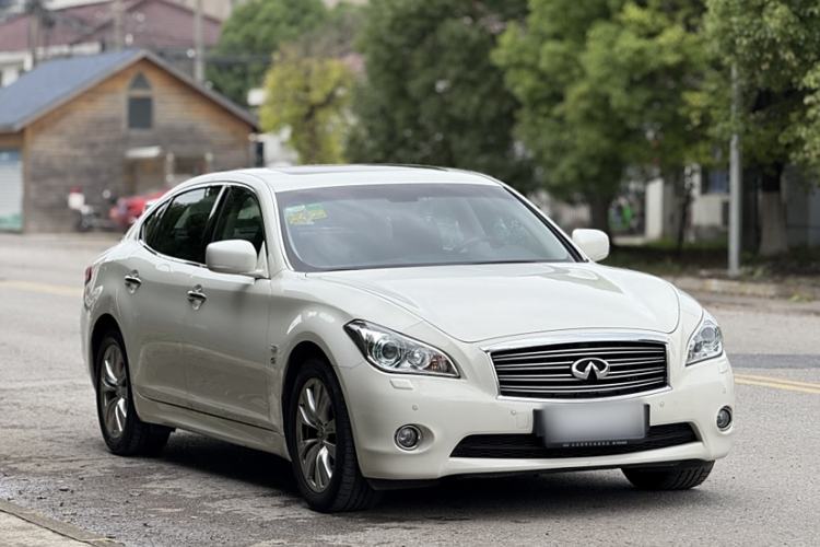 Used Infiniti Q70 2013 Q70L 2.5L Comfort Edition Exterior 2