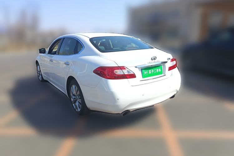 Used Infiniti Q70 2013 Q70L 2.5L Comfort Edition Exterior 3