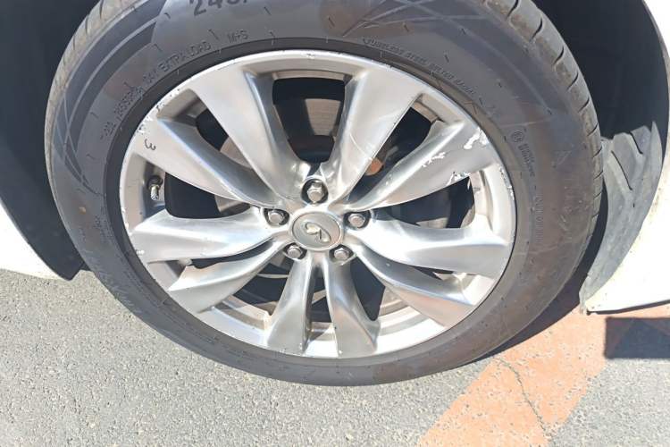 Used Infiniti Q70 2013 Q70L 2.5L Comfort Edition Exterior 7