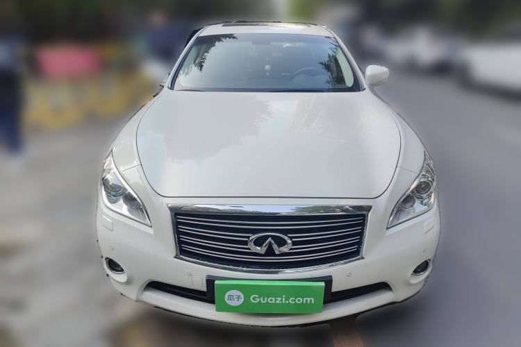 Used Infiniti Q70 2013 Q70L 2.5L Comfort Edition Front