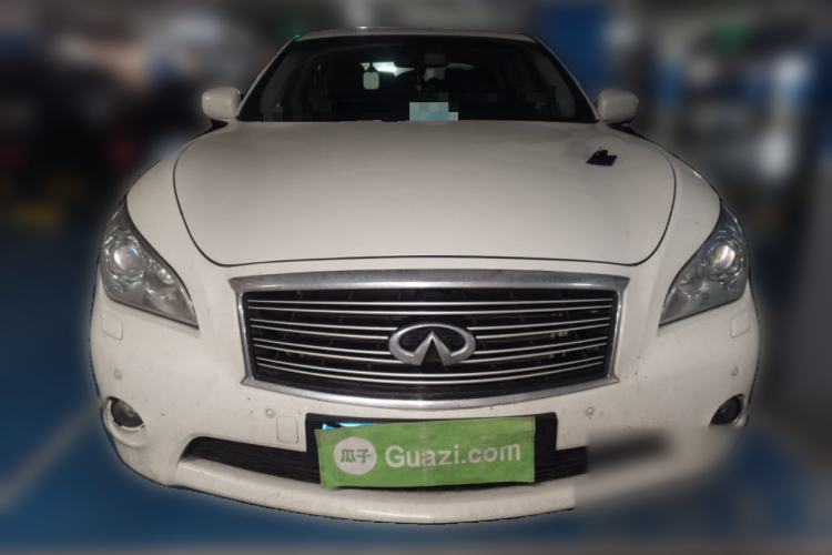 Used Infiniti Q70 2013 Q70L 2.5L Comfort Edition Front
