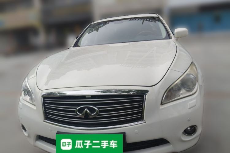 Used Infiniti Q70 2013 Q70L 2.5L Comfort Edition Front