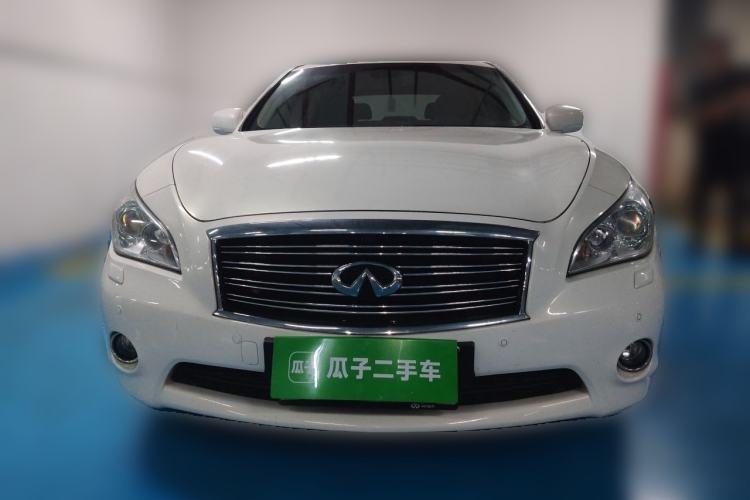 Used Infiniti Q70 2013 Q70L 2.5L Comfort Edition Front