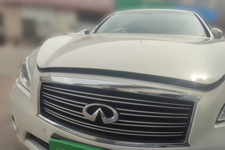 Used Infiniti Q70 2013 Q70L 2.5L Comfort Edition Front