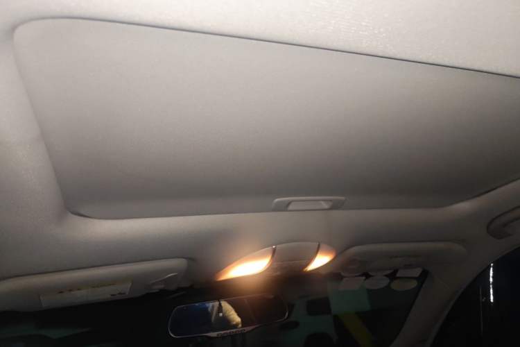 Used Infiniti Q70 2013 Q70L 2.5L Elegance Edition Headliner