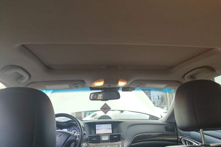 Used Infiniti Q70 2013 Q70L 2.5L Comfort Edition Headliner