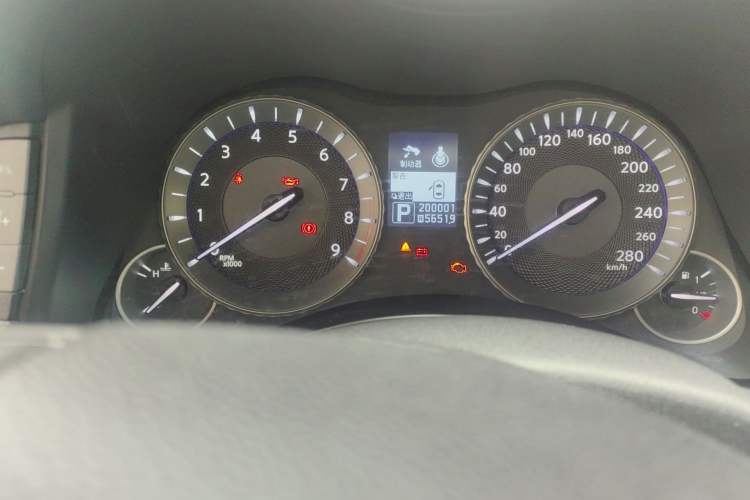 Used Infiniti Q70 2013 Q70L 2.5L Comfort Edition Instrument Cluster
