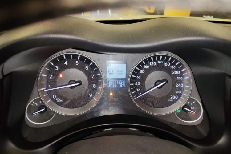 Used Infiniti Q70 2013 Q70L 2.5L Elegance Edition Instrument Cluster